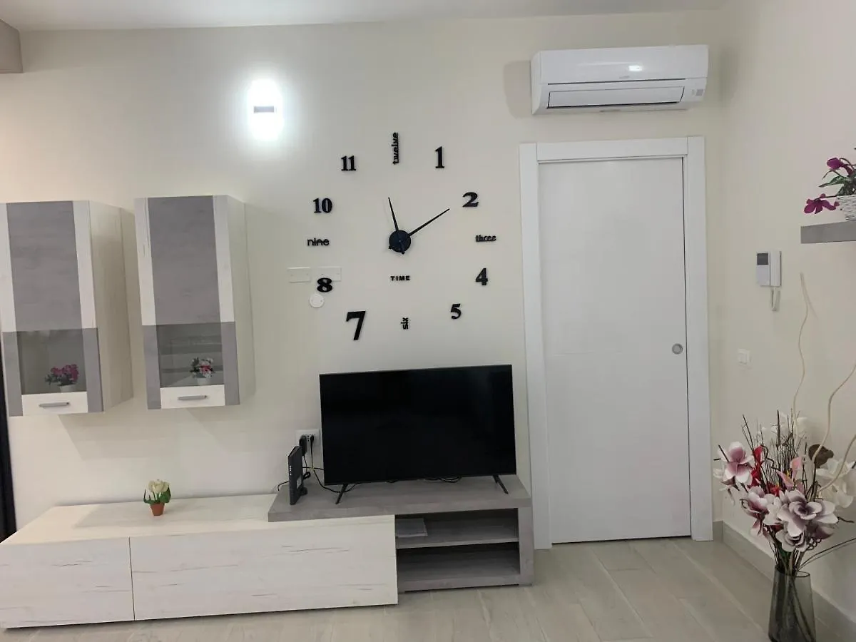 Apartment Ferienwohnung Casa Sofia Quartu SantʼElena