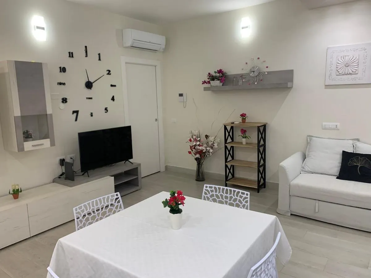 Apartment Ferienwohnung Casa Sofia Quartu SantʼElena